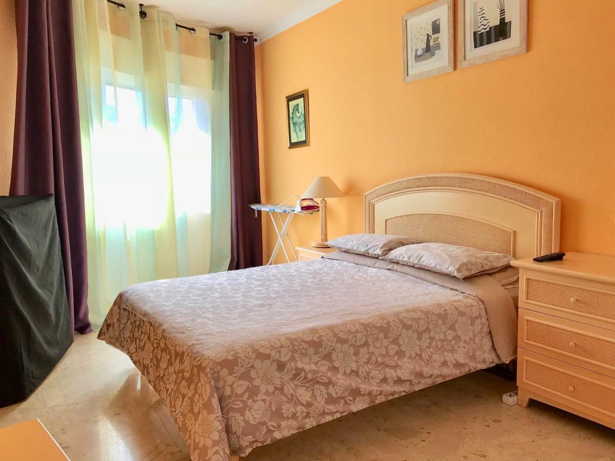 Apartmán Apartamento Club Algaida Beach Sitio de Calahonda Exteriér fotografie